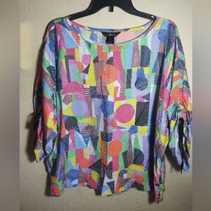 Ali Miles Top Light Weight Boat Neck Gemotric Boho Artsty Colorful